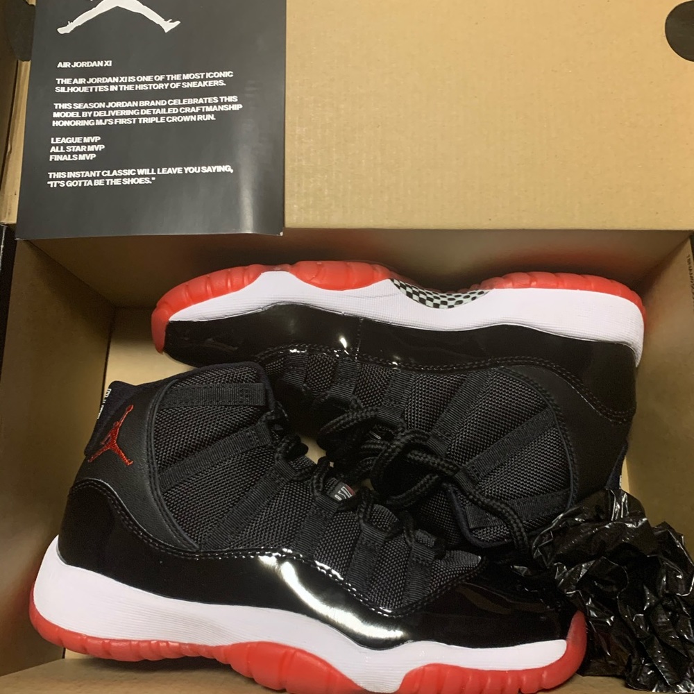 AUTHENTIC AIR Jordan RETRO II Grade School